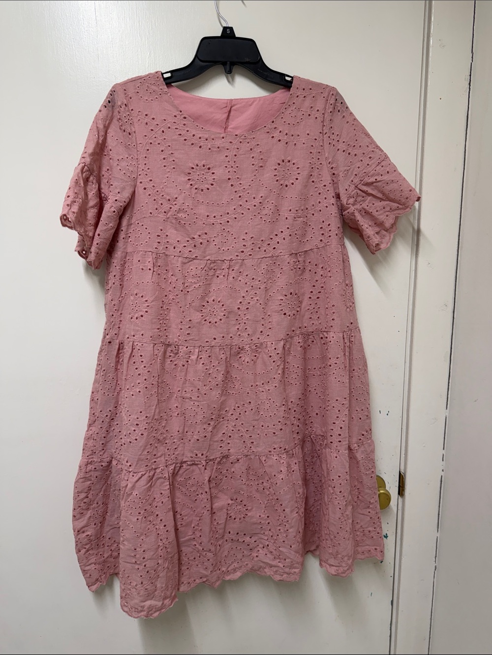 SHEIN Pink Eyelet Tiered Short Sleeve Dress